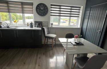 The Airfield Happy Apartment - Foto 3