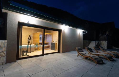 Villa Breg - Four Bedroom Villa with Pool, Hot-Tub and Sauna - Foto 48
