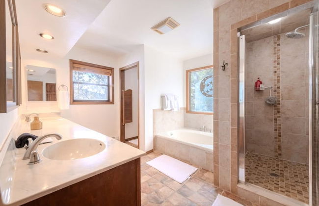 Grand Angel Fire Mountain Luxury ski Chalet - Photo 5