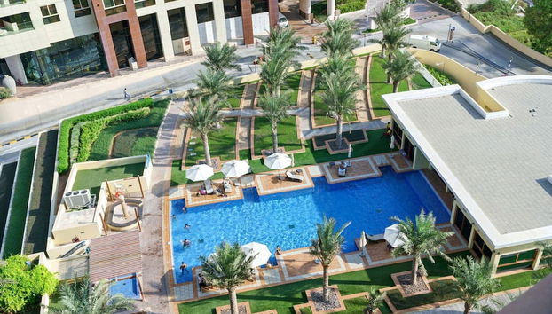 Luxury 2BR Maid Enjoy Stunning Marina View - Foto 2, Habitación