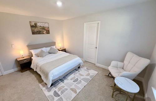 Luxury 5 Bedroom 4 bath open kitchen living room - Foto 44