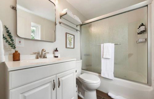 HostWise Stays - The Cielo - Ohio River Views! - Foto 13