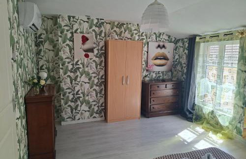 petite maison dans village de caractére - Foto 14