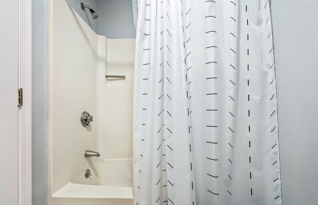 The Cheeky Chickadee Sleeps 7 - Foto 20