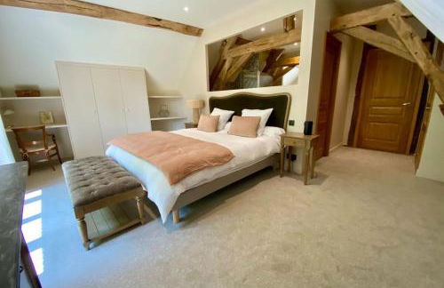 Beautiful Farmhouse - 1h40 South Paris - Foto 51