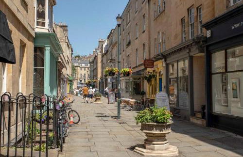 Exquisite Historic Hideaway - Foto 55