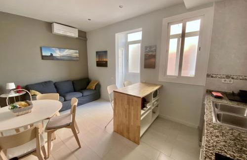 Barcelona Family Beach - Photo 5