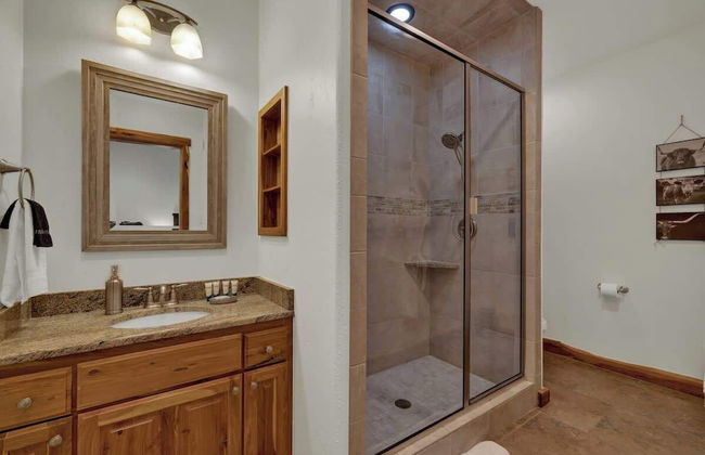 Oakridge Ranch: Pool + Hot-tub, Pickleball Court, Whiskey & Wine Room - Foto 26