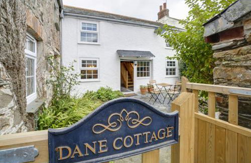 Dane Cottage - Photo 1