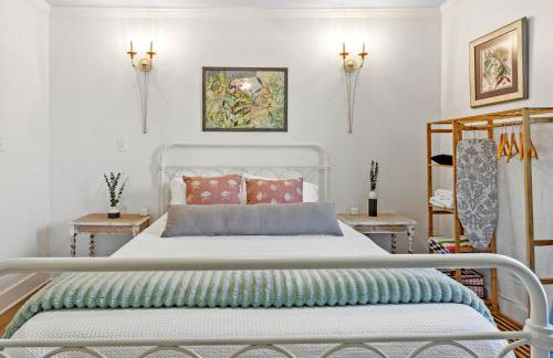 Old Spanish House Suite C Downtown Retreat - Photo 18