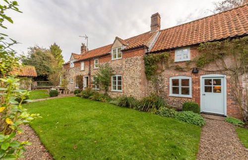 Field Row - Photo 37