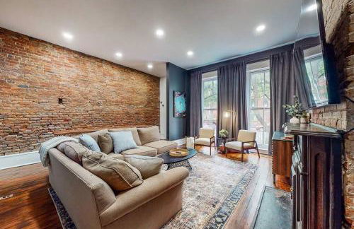 Luxury 8 Bed/4 Ba NuLu Home Private yard/parking - Foto 8