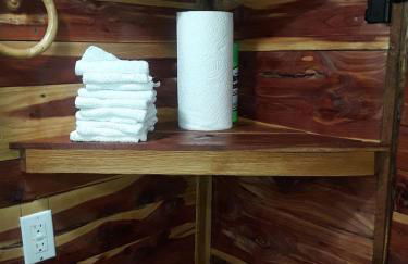 Lofted Cabin with Hot-Tub and Countryside Views in Marshall, Arkansas - Foto 6