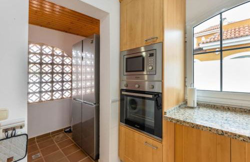 PRIMERA LUXURY HOUSE - Photo 26