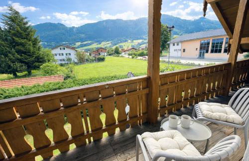 Gemütliche Alpenwohnung mit Balkon & Bergblick nahe Neuschwanstein ideal für Familien & Gruppen für gemeinsame Momente - Foto 2