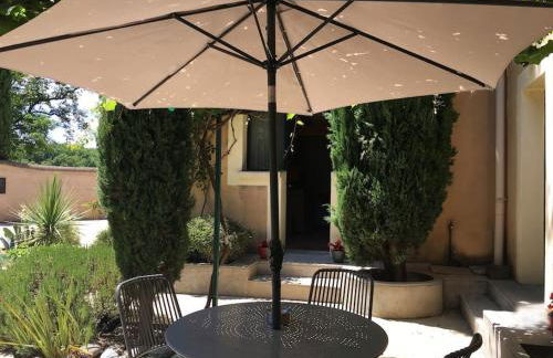 STUDIO TERRASSE PISCINE UZES PONT DU GARD - Foto 6