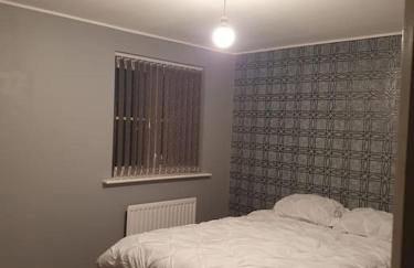 Home near Rugby Station for contractors and Work Commuters, 5 bedroom, Free Parking & Garden - Photo 11