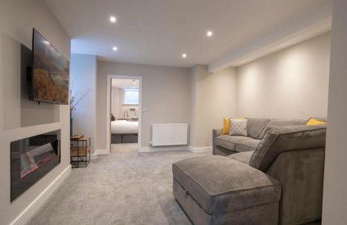 The Hideaway with Cosy Fireplace by LetMeStay - Foto 2