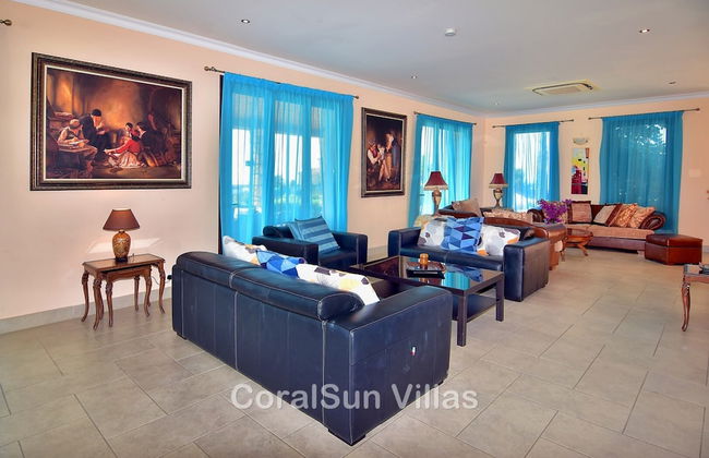 Amazing Luxury Villa, Enormous Heated Pool Jacuzzi, Gym, Games Room In Paphos, - Foto 23