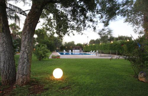 Villa con parco e piscina - Foto 53