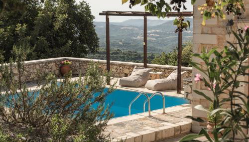 Koules Estate, with Private Pools & BBQ - embracing Nature, By ThinkVilla - Foto 3