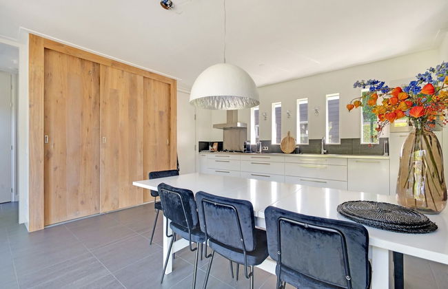 Family House in Grou Near Water Sports - Foto 18