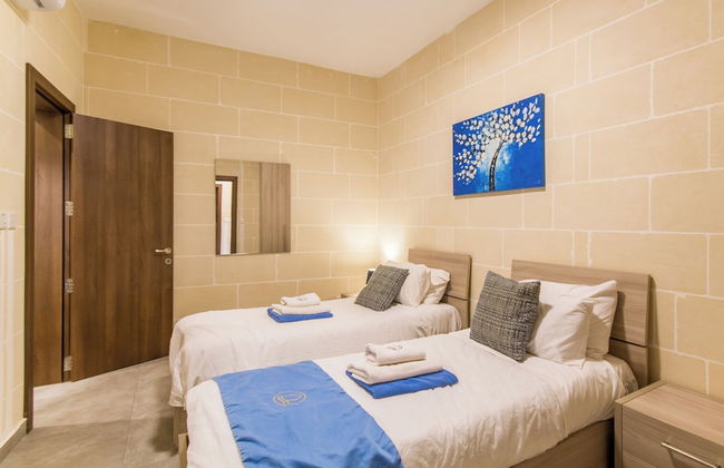 Ta'Siku Gozitan villa + Pool & hot tub - Foto 21