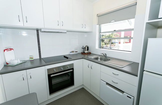 Dolphin Lodge - Photo 66