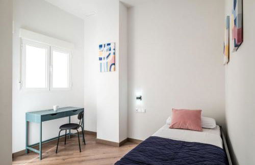 Well Lit and Creatively Designed Apartment - Photo 19