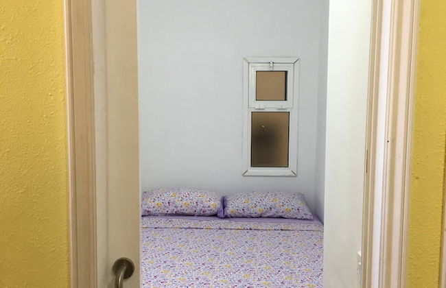 2 Bd Apartment With Stunning View - Photo 3