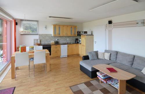 Chalet in Schnett Near Ski Slopes - Foto 14