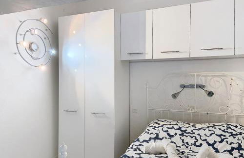 T6 Unique, Chic and Artistic with large terrace - Photo 2