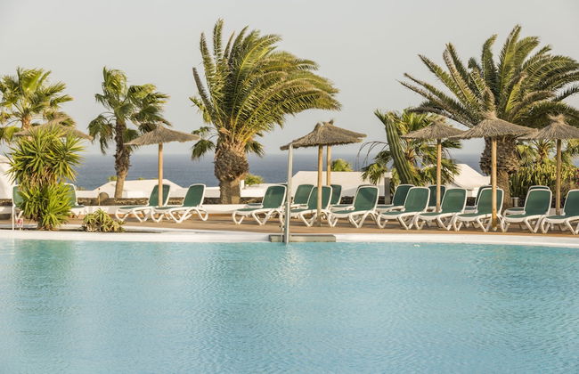 Aparthotel ILUNION Costa Sal Lanzarote - Photo 73