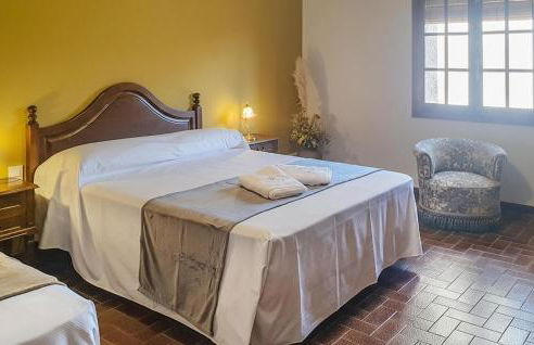 Stunning Home In Sant Jaume Del Domenys - Foto 24