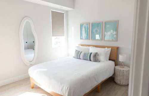 Beachfront Bliss in HB Luxury Ocean View Rental - Foto 2