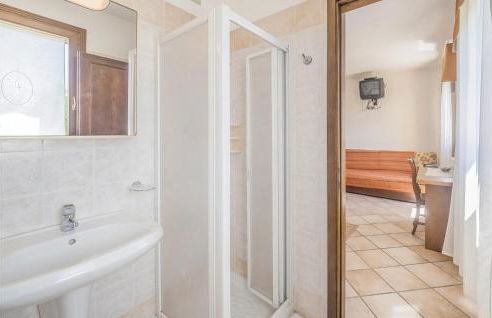 Nice Home In Ariano Nel Polesine - Foto 24