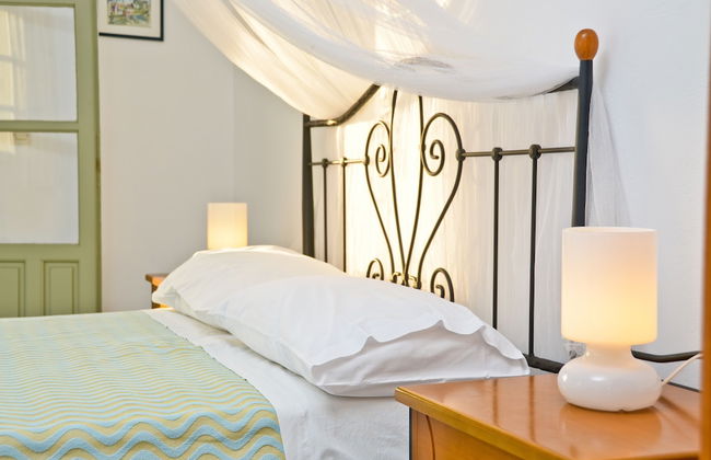 Ydreos Studios & Apartments - Photo 15