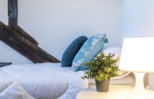 JOIVY Big Wooden Apartment for 6 near Milano Center - Photo 11