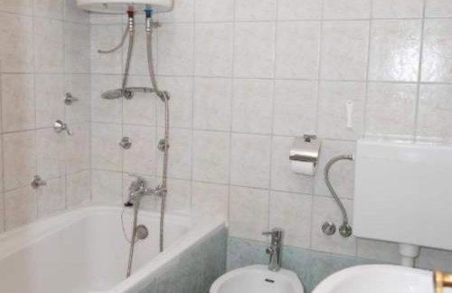 Five Bedroom Villa With Pool - Foto 28