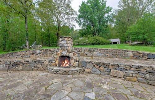 Historic Estate - 5 min to Mohawk Mt Ski Resort - Foto 51