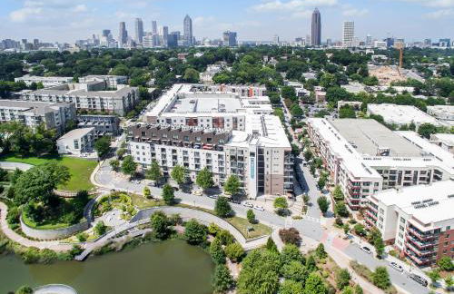 Luxury King Bed Suite - Pool - Gym - Parking - Foto 50