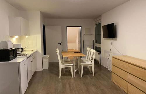 Sweet Home Apartment Hannover West - contactless check-in - Foto 45