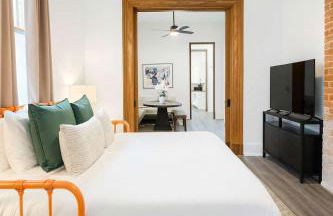 Delightful Canal Street Family Home in Mid-City - Foto 15