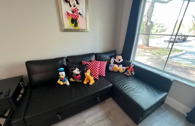 Disney Epic 1st Floor Shuttle - Foto 5