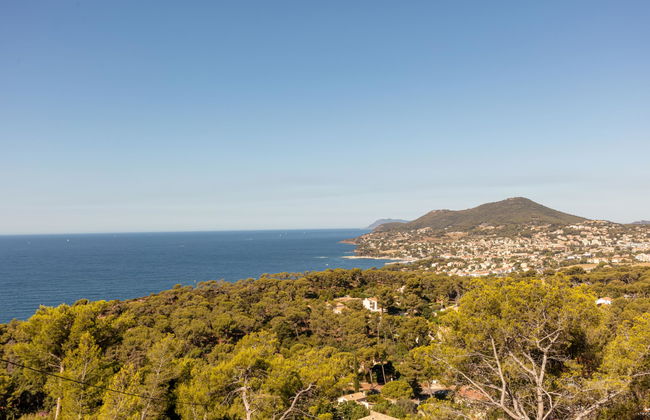 1 bedroom Apartment in Carqueiranne with terrace - Photo 3