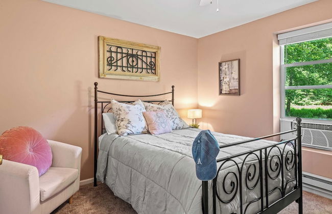 Alpine Serenity by Avantstay Beach + Lake Access Theater, Deck, Playroom - Foto 38