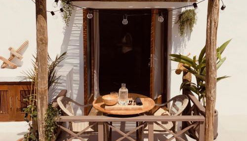 Sala Botanica Studio - Shared Pool - Central Island Location - 10 mins drive to Famara and La Santa - Foto 5