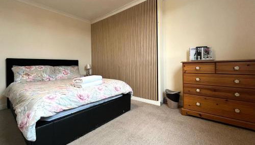 Beach & City Access - 2 Floors, Full Kitchen, Free Parking - Foto 5