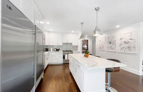 Contemporary 3BR Retreat in East Hampton - Foto 16