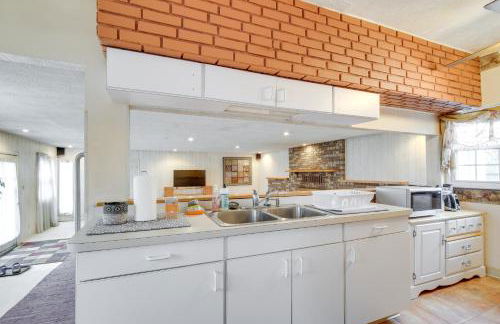 Spacious Studio - 5 Mi to MGM Northfield Park! - Foto 8